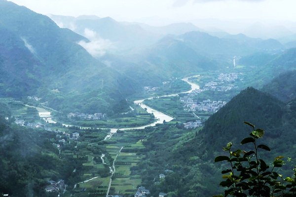 ACG重塑新生：硬核定义户外「野」势力